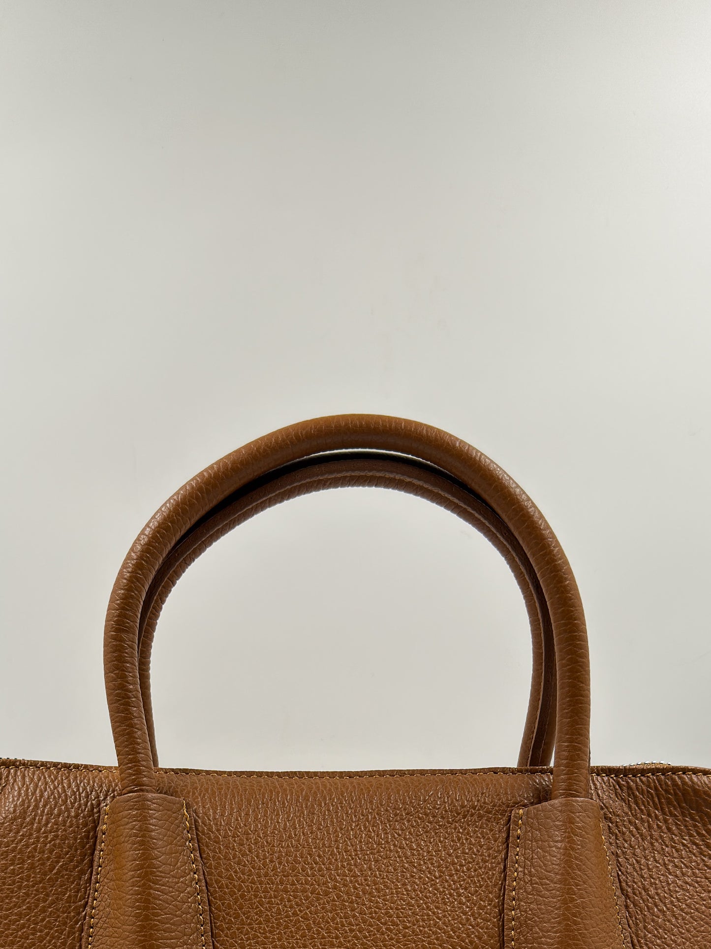 Cartera de Mano Flavia Toffee+Envio GRATIS
