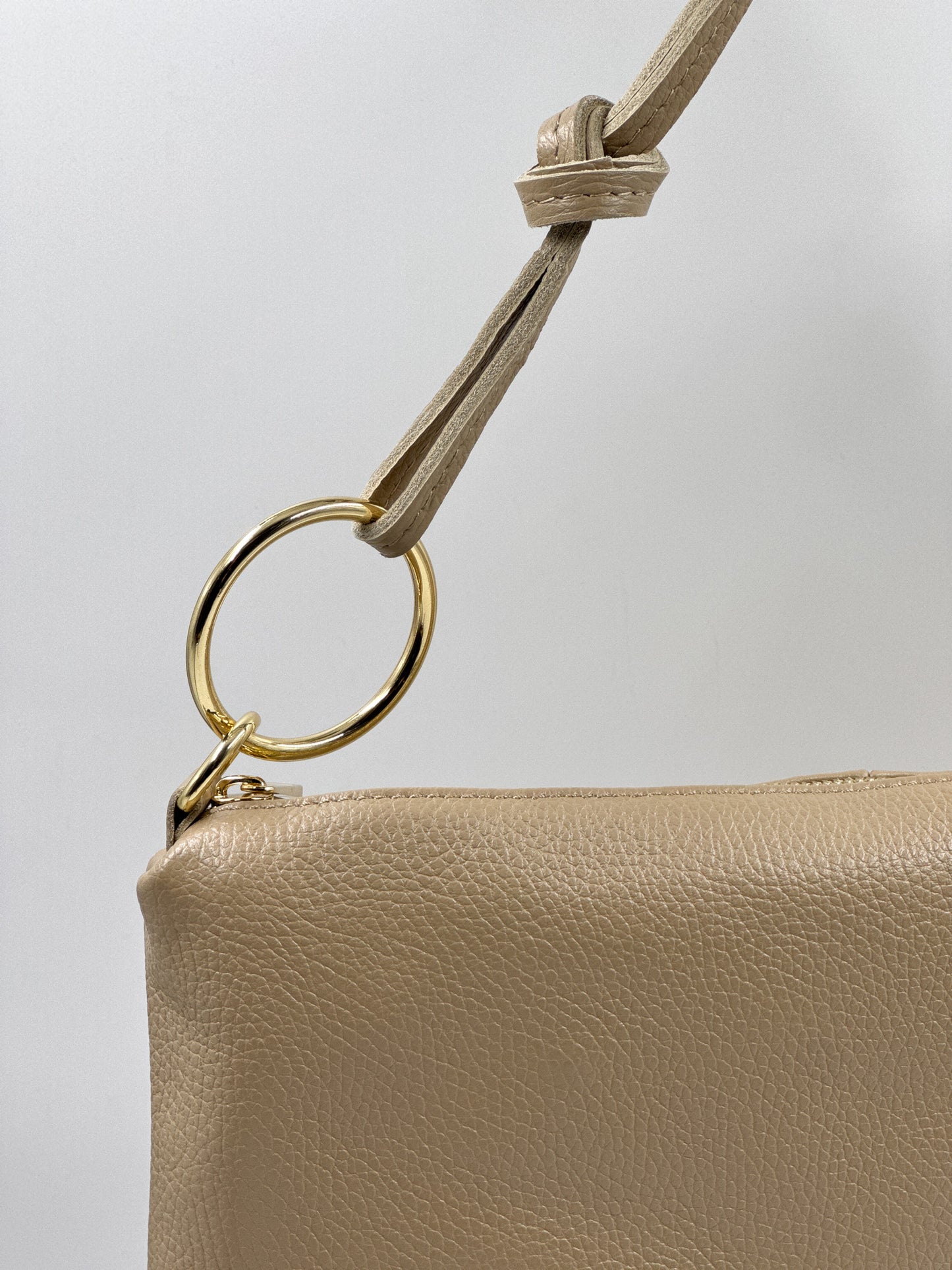 Cartera Giulia Taupe