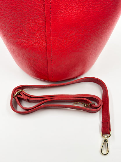 Bucket Milena Rojo + Envío GRATIS
