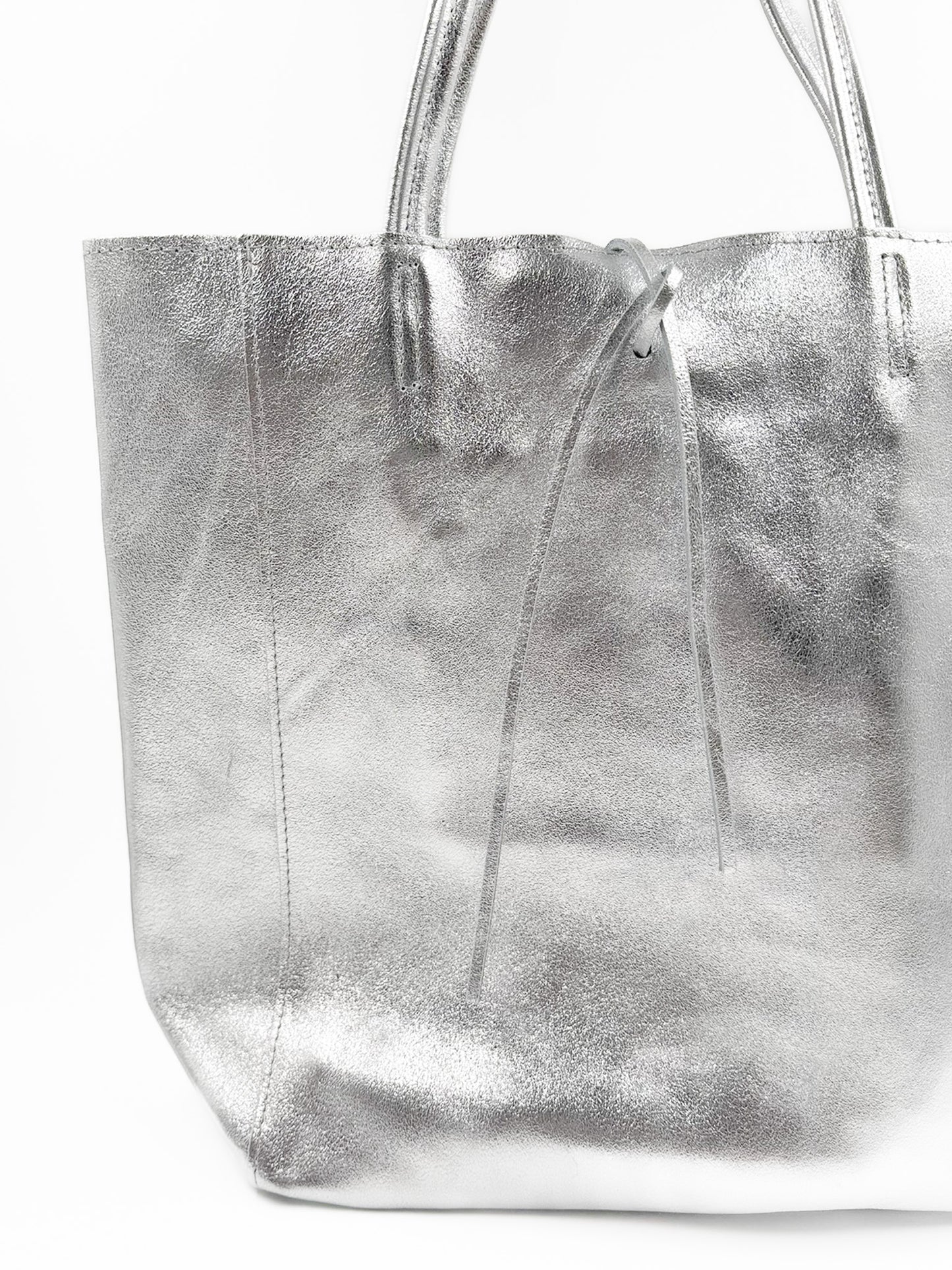 Tote Colomba Cuero Metalizado Plateado