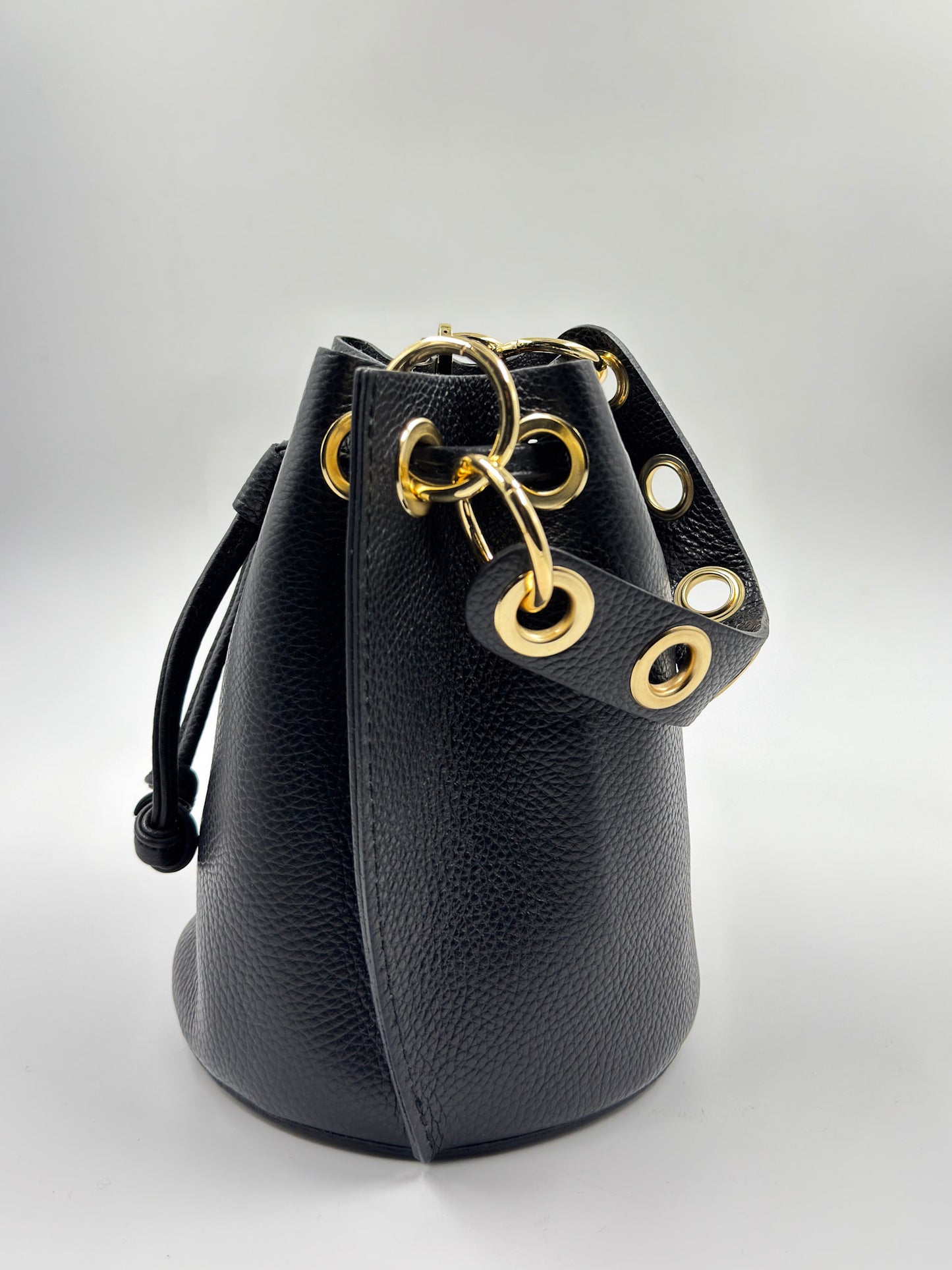 Mini Bucket Bruna Negro+Envío GRATIS